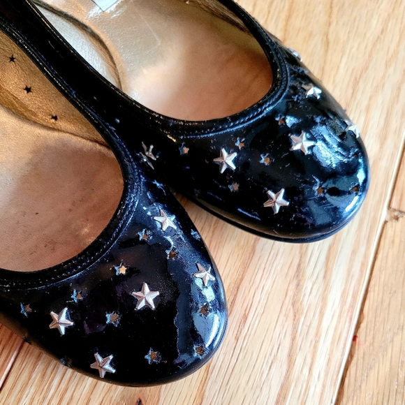Jimmy Choo Black Patent Leather Star Cutout Flats - Picture 4 of 9